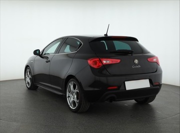 Alfa Romeo Giulietta Nuova II Hatchback 5d Facelifting 1.4 TB 16v Mair 170KM 2014 Alfa Romeo Giulietta 1.4 T MultiAir, Salon Polska, zdjęcie 3