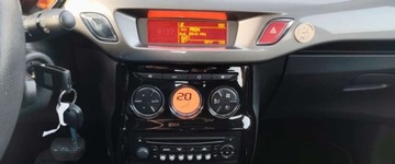 Citroen C3 II Hatchback 1.4 VTI 95KM 2012 Citroen C3 Citroen C3 VTi 95 EGS Exclusive 1.4 Benzyna 95KM, zdjęcie 15