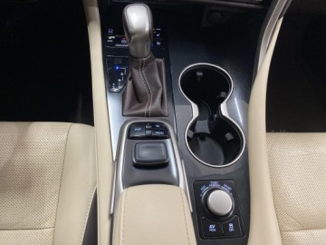 Lexus RX IV SUV 450h 313KM 2016 Lexus RX 450h Elegance MY19 IV (2015-2020) Lexus R, zdjęcie 17