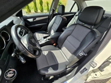 Mercedes Klasa C W204 Limuzyna 1.8 180 CGI BlueEFFICIENCY 156KM 2012 Mercedes C 180 Automat, KlimaTronik, Nawigacja,, zdjęcie 20