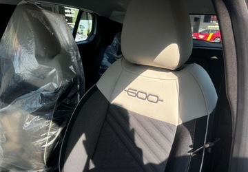 Fiat 2025 Fiat 600 Wersja ICON Pakiet Komfort Automat 110 KM 1.2 Hybryda 110KM, zdjęcie 8