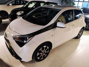 Toyota Aygo II Hatchback 3d Facelifting 1.0 VVT-i 72KM 2021 Toyota Aygo 1.0 72KM TREND, Niski przebieg