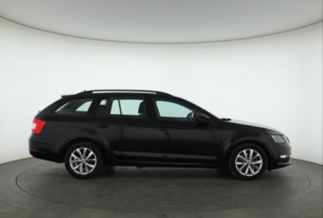 Skoda Octavia III Kombi Facelifting 1.5 TSI ACT 150KM 2019 Skoda Octavia 1.5 TSI, Salon Polska, zdjęcie 5