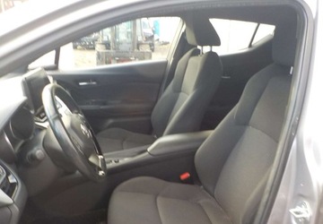 Toyota C-HR I Crossover 1.8 Hybrid 122KM 2018 Toyota C-HR Okazja 1.8 Hybryda 122KM, zdjęcie 28