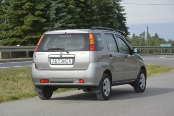 Suzuki Ignis II Hatchback 1.3 i 16V 94KM 2004 Suzuki Ignis 1.3 Benzyna klimatyzacja relingi gwar, zdjęcie 8