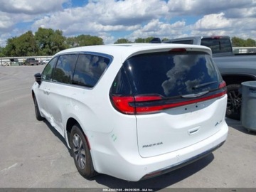 Chrysler Pacifica II 3.6 V6 Hybrid 264KM 2024 Chrysler Pacifica 2024 Plug-In Hybrid 7-osobowa Import USA 90.400 km, zdjęcie 3