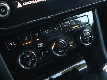 Skoda Superb III Kombi 2.0 TSI 280KM 2018 Skoda Superb 2.0 TSI, Serwis ASO, 4X4, Automat, zdjęcie 14