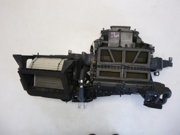 RADIÁTOR ELEKTRICKÁ MF013410-0861 F-PACE XE