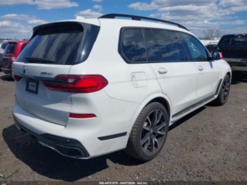 BMW X7 2022 BMW X7 XDrive40i 2022, 3.0L R6 335KM, auto odpala i jezdzi, od ubezpieczal, zdjęcie 1