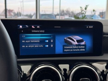 Mercedes CLA C118/X118 Shooting Brake Facelifting 1.3 180 136KM 2024 Mercedes-Benz CLA Shooting Brake Pakiet Parkowania Nawigacja MBUX Premiu, zdjęcie 28