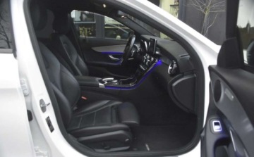 Mercedes Klasa C W205 Kombi 250 211KM 2017 Mercedes-Benz Klasa C Mercedes-Benz Klasa C 2.0 Benzyna 211KM, zdjęcie 7