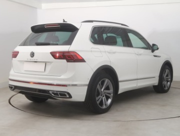 Volkswagen Tiguan II SUV Facelifting 1.5 TSI 150KM 2024 VW Tiguan 1.5 TSI, Salon Polska, 1. Właściciel, zdjęcie 4
