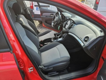 Chevrolet Cruze Sedan 1.6 i 113KM 2009 Chevrolet Cruze Opłacony Zdrowy Zadbany Klima, zdjęcie 9