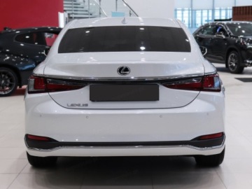 Lexus ES VII (XV70) Sedan Facelifting 300h 218KM 2025 LEXUS ES 300h Business Edition 2.5 E-CVT Sedan 218KM 2025, zdjęcie 7