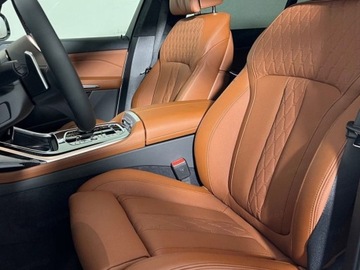 BMW X7 SUV M Facelifting 4.4 M60i 530KM 2025 BMW X7 M60i xDrive Suv 4.4 (530KM) 2025, zdjęcie 5