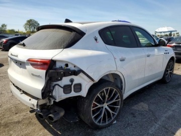 Maserati 2023 Maserati Grecale 2023r., Modena, 2L, od ubezpieczalni 2.0 Benzyna 325KM, zdjęcie 3