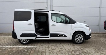 Citroen Berlingo III Osobowy M 1.2 PureTech 110KM 2022 Citroen Berlingo 1.2 PureTech Feel SS 110KM Salon PL 1.2 Benzyna 110KM, zdjęcie 6