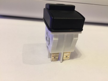 Переключатель НАСОСА karcher se4001 se4002