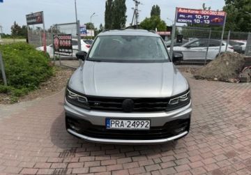Volkswagen Tiguan II SUV 2.0 TDI 150KM 2017 Volkswagen Tiguan 2.0Tdi DSG R-line 4-motion Panorama dach Full led 2.0, zdjęcie 1