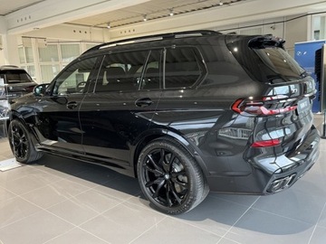 BMW X7 SUV M Facelifting 4.4 M60i 530KM 2025 BMW X7 M60i xDrive Suv 4.4 (530KM) 2025, zdjęcie 3
