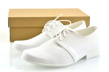БЕЛЫЕ ТУФЛИ ДЛЯ МАЛЬЧИКОВ С РЕСНЕНИЕМ PL размер 34