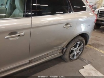 Volvo XC60 I 2015 Volvo XC 60 2015 Volvo XC60 2015.5 AWD 4dr T6 Platinum 3.0 Benzyna 300KM, zdjęcie 7