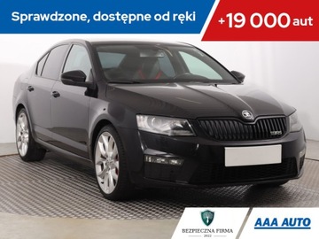 Skoda Octavia III RS 2.0 TSI 220KM 2016 Skoda Octavia RS 2.0 TSI, Salon Polska, Navi