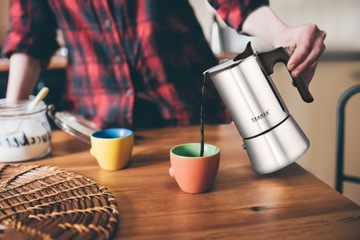 КОФЕМАРКА КОФЕВАРКА НЕРЖАВЕЮЩАЯ СТАЛЬ НА 4 ЧАШКИ КОФЕ ТРАНСА 200мл