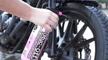MUC-OFF ЖИДКОСТЬ РАСПЫЛИТЕЛЬ ДЛЯ ЧИСТКИ МОТОЦИКЛОВ 1Л