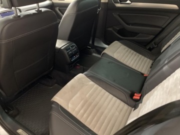 Volkswagen Passat B8 Variant 2.0 TDI SCR 240KM 2016 Volkswagen Passat B8 (2014-) Volkswagen Passat, Sa, zdjęcie 16