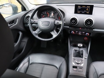 Audi A3 8V Hatchback 3d 2.0 TDI clean diesel 150KM 2016 Audi A3 2.0 TDI, Skóra, Navi, Xenon, Bi-Xenon, zdjęcie 6