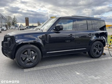 Land Rover Defender IV (L663) 110 Plug-In 2.0P R4 404KM 2023 Land Rover Defender Land Rover Defender 110 2.0 P400e PHEV X-Dynamic SE 2.0, zdjęcie 2