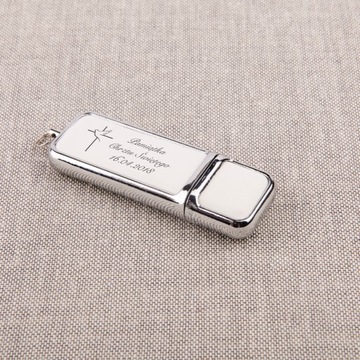 Pendrive skórzany USB 64 GB grawer na CHRZEST Św.