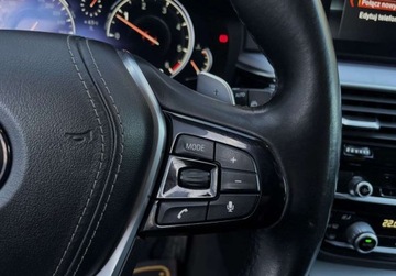 BMW Seria 5 F10-F11 Touring Facelifting 520d 190KM 2017 BMW Seria 5 2.0D 190KM SKORA gwarancjaFULL LED AUTOMAT zarejestrowana, zdjęcie 21