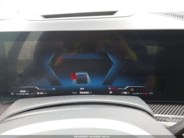 BMW X5 G05 2024 BMW X5 M60I 2024 4.4l 4.4 Benzyna 523KM, zdjęcie 9