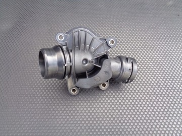 BMW E46 E60 E90 OBUDOWA TERMOSTATU DIESEL 2248038