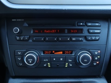 BMW X1 E84 Crossover xDrive18d 143KM 2012 BMW X1 xDrive18d, 4X4, Klima, Klimatronic, zdjęcie 11