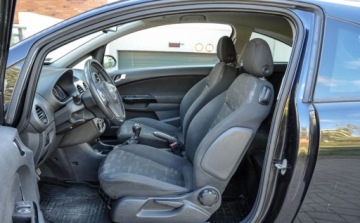 Opel Corsa D Hatchback 1.2 Twinport ECOTEC 70KM 2011 Opel Corsa Lift 2011 r. Bezwypadkowy 1.2 Benzyna 70KM, zdjęcie 6