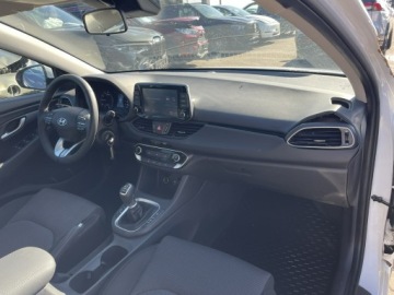 Hyundai i30 III Hatchback Facelifting 1.5 DPI 110KM 2023 Hyundai i30 Klimatyzacja Podgrzewanie Kamera, zdjęcie 14