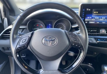 Toyota C-HR I Crossover 1.8 Hybrid 122KM 2019 Toyota C-HR 1.8 Hybrid Selection ASO Toyota Leszno 1.8 Hybryda 122KM, zdjęcie 18