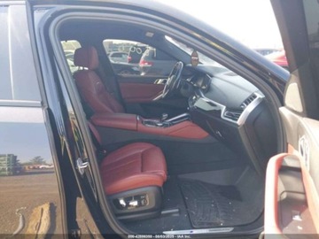 BMW X6 G06 2020 BMW X6 M50i 2020 4.4l 4.4 Benzyna 523KM, zdjęcie 9