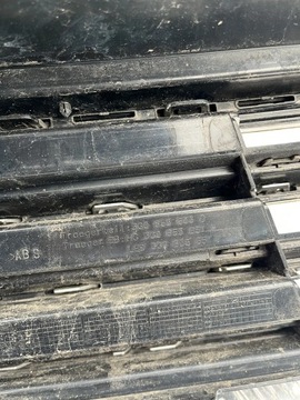 MASKA MŘÍŽKA NÁRAZNÍKU PŘEDNÍ VW PASSAT B8 14- 3G0853653D