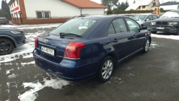 Toyota Avensis II Sedan 2.0 VVT-i 147KM 2006 Toyota Avensis Ozarow Mazowiecki 2.0 benzyna 2006 rok ALUFELGI, zdjęcie 2