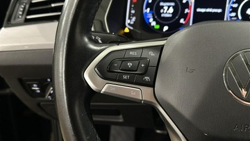 Volkswagen Passat B8 Variant Facelifting 2.0 TSI 190KM 2021 Volkswagen Passat 2.0 TSI Business DSG Kombi, zdjęcie 22