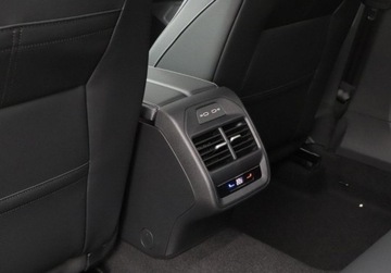 Volkswagen Passat B8 Variant Facelifting 1.5 TSI EVO 150KM 2025 Volkswagen Passat Business Plus, podgrzewana kierownica, od reki 1.5, zdjęcie 12