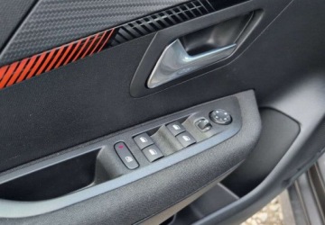 Peugeot 208 II Hatchback 1.2 PureTech 75KM 2022 Peugeot 208 1.2 PureTech Active Pack SS SalonPL FVat Od Reki ASO Instalacj, zdjęcie 9