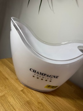 Холодильник для шампанского 6л, белый RD28655