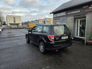 Subaru Forester III 2010 Subaru Forester 2.0 D 147 KM, Klimatyzacja,, zdjęcie 3