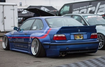 Пакет обвеса BMW 3 E36 Coupe Pandem**