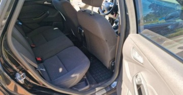 Ford Focus III Kombi 1.0 EcoBoost 125KM 2013 Ford Focus Ford Focus Benzyna 125KM, zdjęcie 18